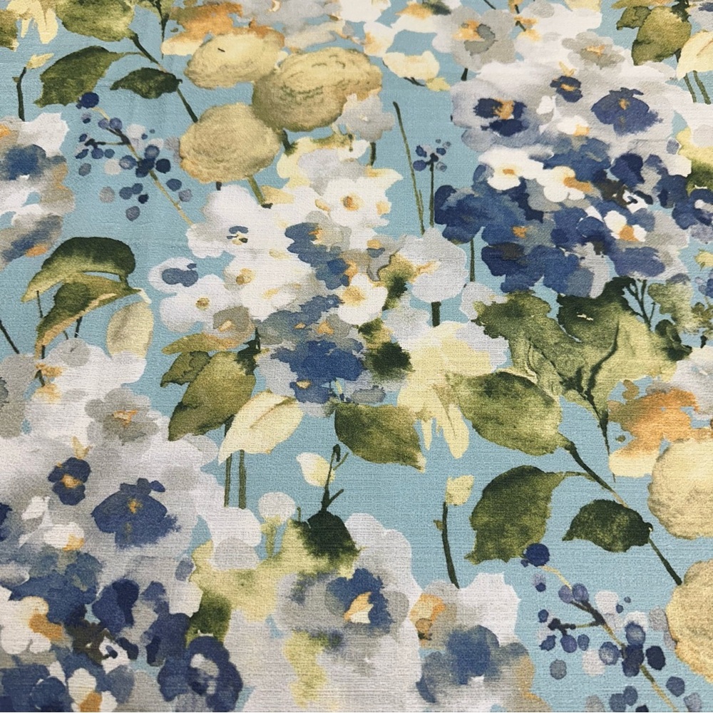 Duralee Fabrics Samples  Pattern Blue /turquoise 100% Cotton  25"×25"